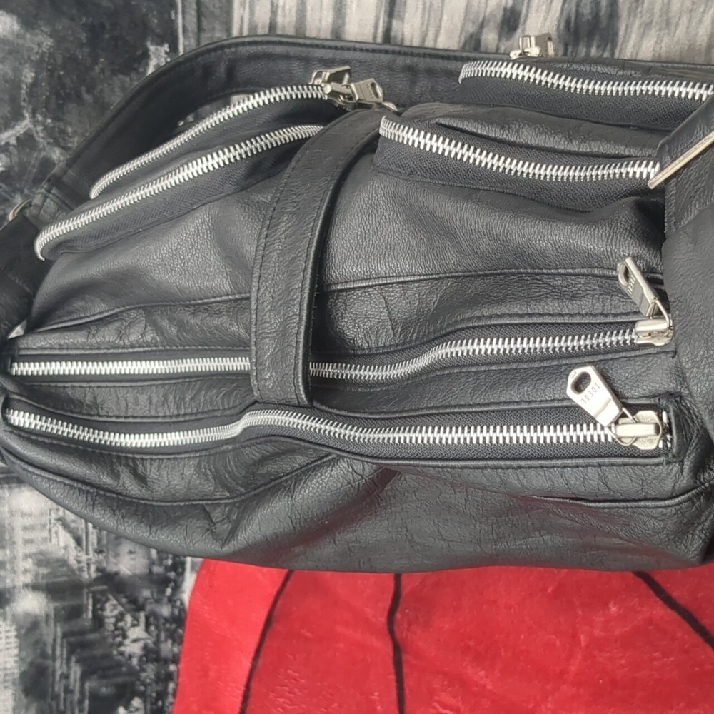 Pele Che Coco Black Leather Bag - Picture 4 of 14